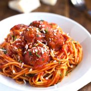 Skinny Spaghetti and Meatballs | pinchofyum.com